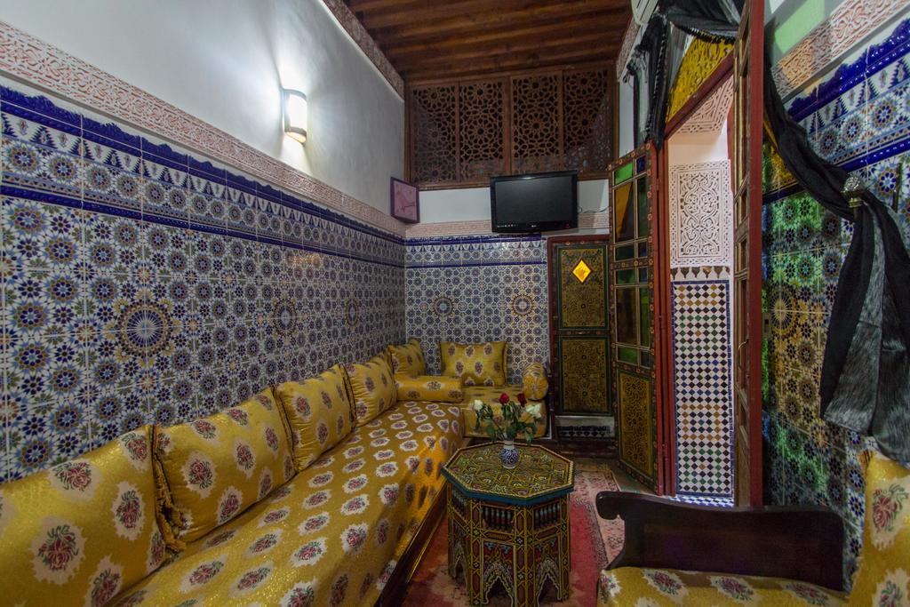 非斯 阿亚麦地那摩洛哥传统庭院住宅酒店 外观 照片